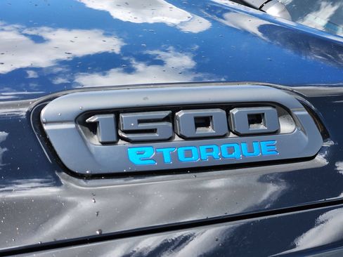 New 2026 RAM 1500 Express RWD image 12