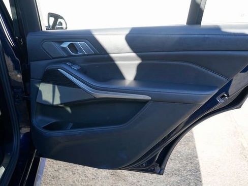 Used 2020 BMW X7 M50i w/ Dynamic Handling Package image 47