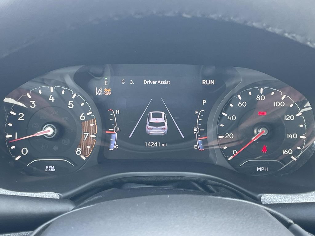 Used 2023 Jeep Compass Latitude AWD/4WD image 24