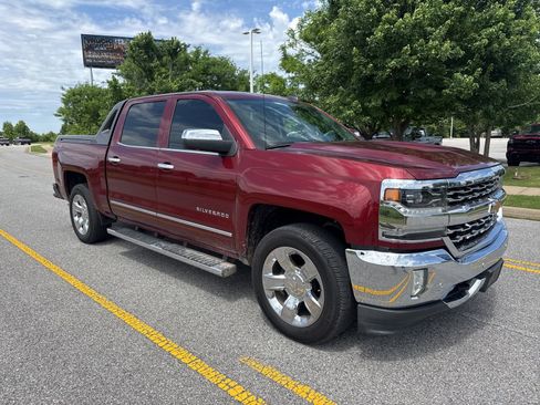 Used 2017 Chevrolet Silverado 1500 LTZ w/ High Desert Package AWD/4WD image 3