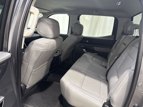 Used 2024 Toyota Tundra Limited AWD/4WD image 14