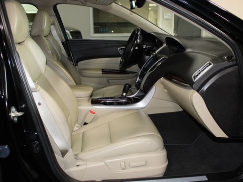 Used 2020 Acura TLX FWD image 30