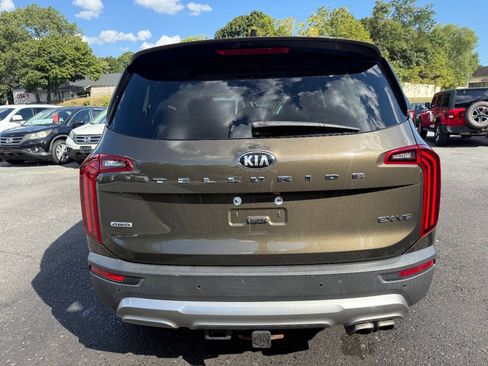 Used 2020 Kia Telluride EX AWD/4WD image 6