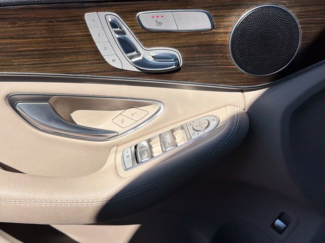 Used 2017 Mercedes-Benz C 300 4MATIC Sedan image 15