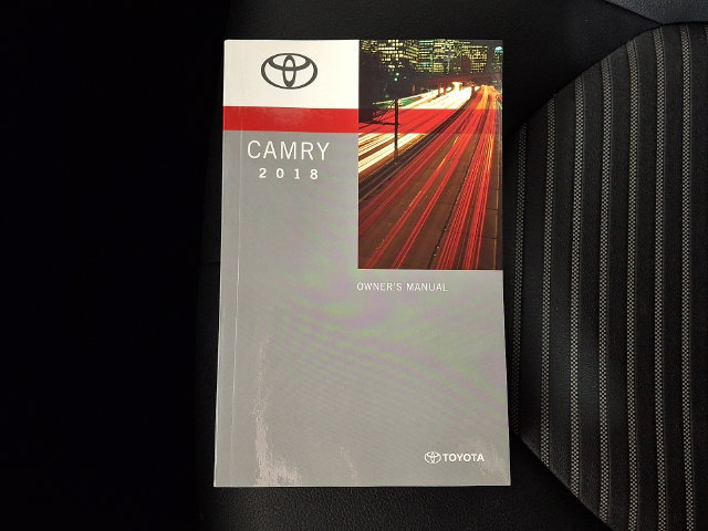 Used 2018 Toyota Camry SE FWD image 24