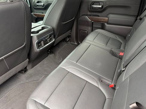 Used 2021 GMC Sierra 1500 SLT w/ SLT Premium Package image 12