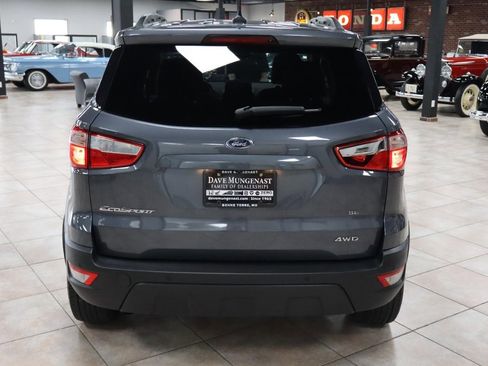 Used 2018 Ford EcoSport SE w/ SE Convenience Package image 4