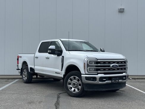 Certified 2024 Ford F250 Lariat w/ Lariat Ultimate Package image 6