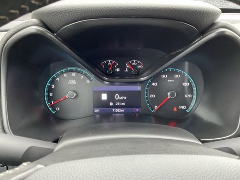 Used 2021 GMC Canyon Denali image 14