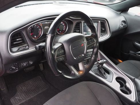 Used 2019 Dodge Challenger GT image 12