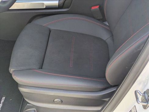 New 2026 Mercedes-Benz GLB 35 AMG 4MATIC image 4