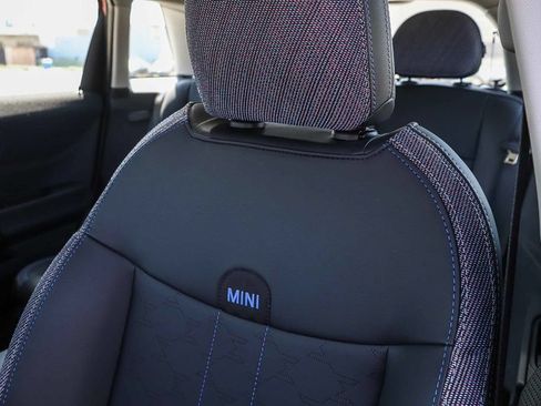Used 2026 MINI Cooper 4-Door Hardtop FWD image 28