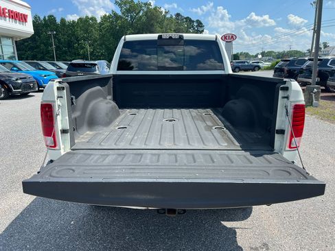 Used 2018 RAM 2500 Laramie image 5