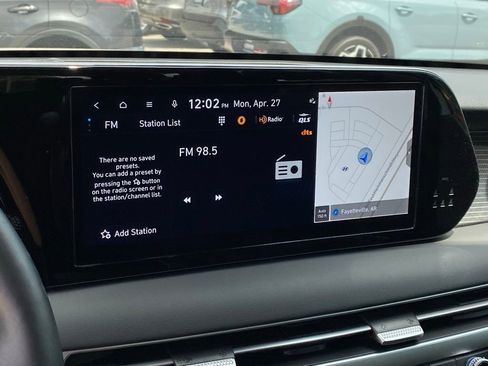 Used 2025 Hyundai Palisade Limited FWD image 15