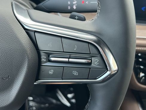 New 2025 Chevrolet Suburban High Country w/ Sun And Tow Package image 9