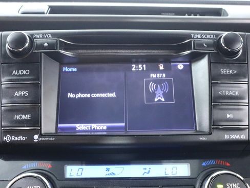 Used 2017 Toyota RAV4 SE AWD/4WD image 20