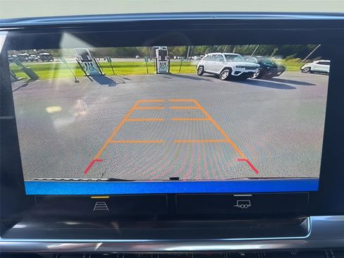 Used 2024 Chevrolet Silverado 1500 LT Trail Boss image 24