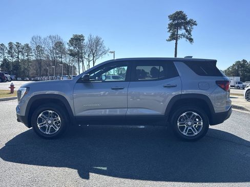 Used 2025 GMC Terrain Elevation image 7