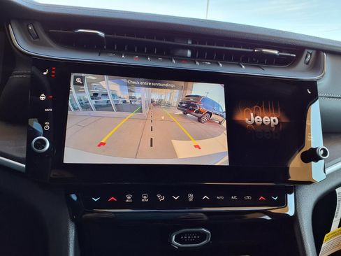 New 2026 Jeep Grand Cherokee Altitude AWD/4WD image 5