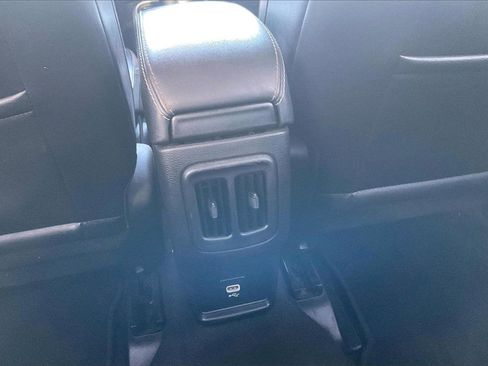 Used 2020 Jeep Compass Latitude image 33