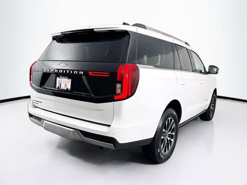 Used 2025 Ford Expedition Platinum AWD/4WD image 10