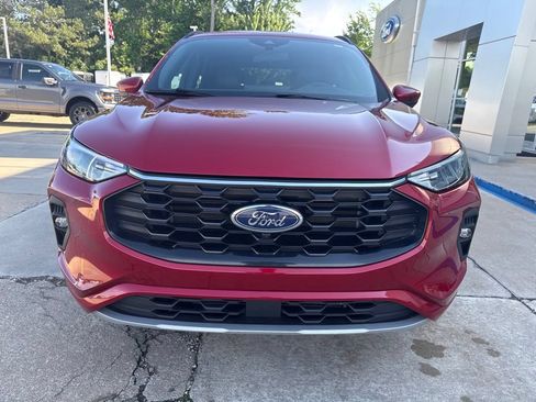 Used 2023 Ford Escape ST-Line Select w/ Tech Pack #2 AWD/4WD image 31