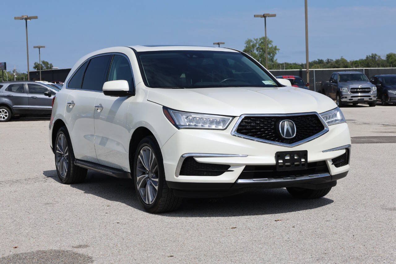 Used 2017 Acura MDX w/ Technology Package AWD/4WD image 4