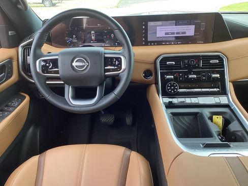 Used 2025 Nissan Armada SL w/ Captain's Chari Seat Package AWD/4WD image 12