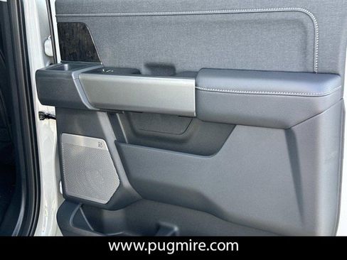 New 2026 Ford F350 Lariat w/ Black Appearance Package image 16