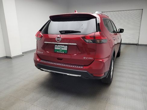Used 2017 Nissan Rogue SV AWD/4WD image 7
