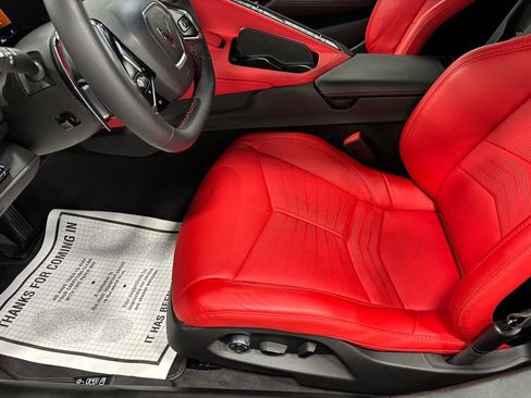 Used 2024 Chevrolet Corvette Stingray Preferred Cpe w/ Z51 Performance Package RWD image 20