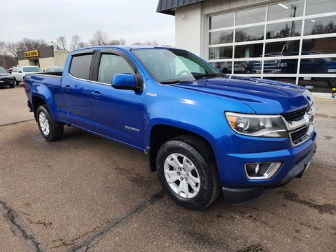 Used 2018 Chevrolet Colorado LT w/ LT Convenience Package image 2