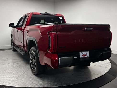Used 2022 Toyota Tundra Limited w/ Power Package AWD/4WD image 36