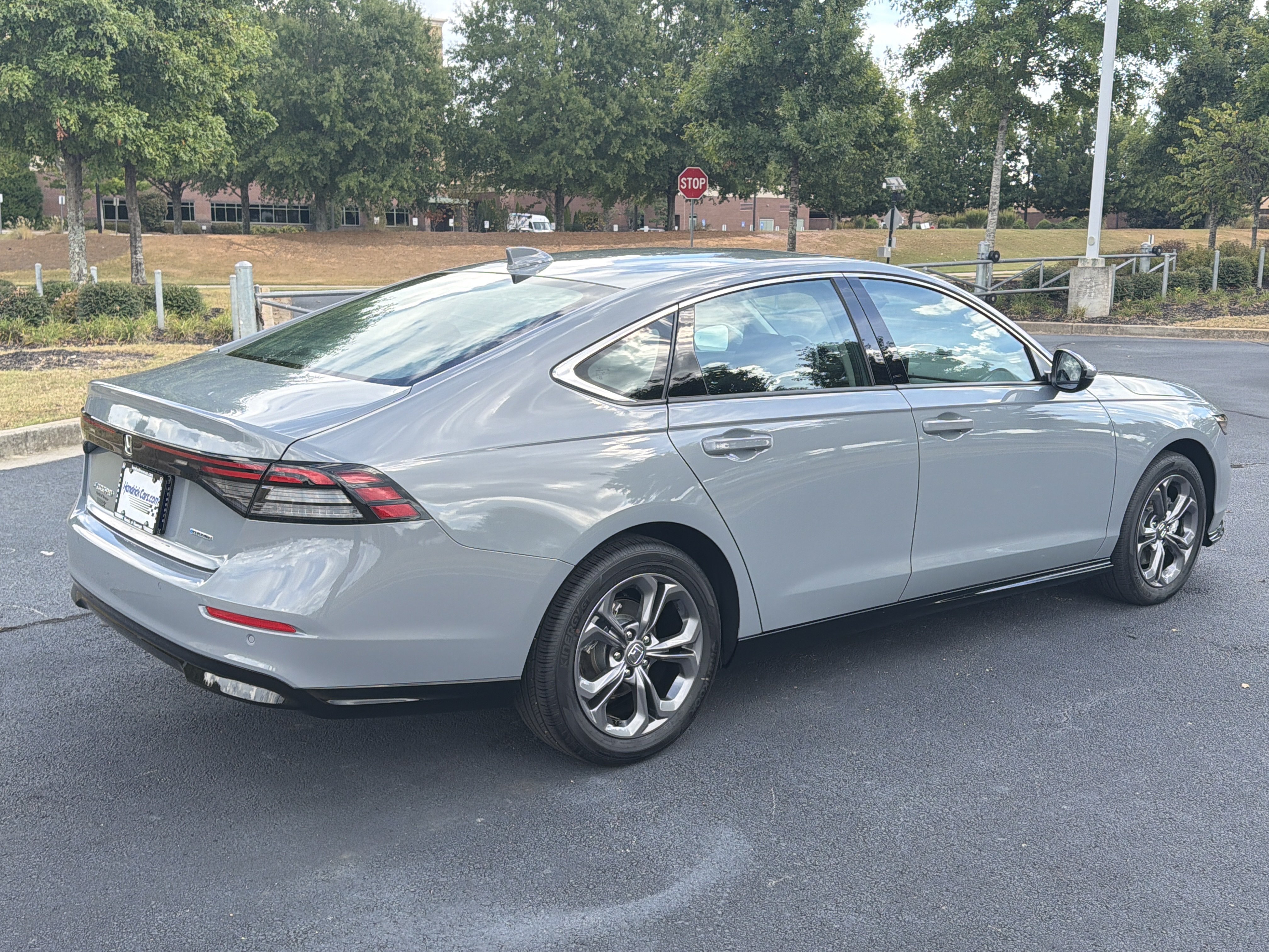 Certified 2026 Honda Accord EX-L image 9