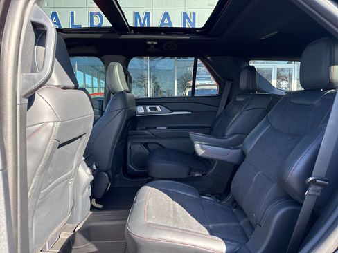 Used 2025 Ford Explorer ST w/ Sun And Sound Package image 4