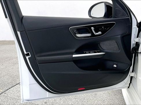 Used 2023 Mercedes-Benz C 300 C 300 image 22