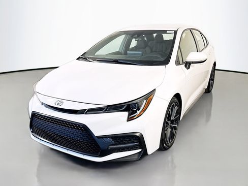 Used 2020 Toyota Corolla SE image 4
