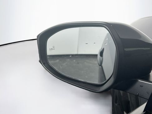 Used 2024 Toyota Prius LE image 16