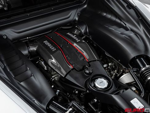 Used 2020 Ferrari 488 Pista Coupe RWD image 21