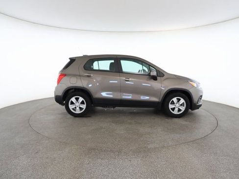 Used 2020 Chevrolet Trax LS image 22
