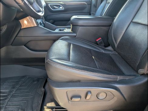 Used 2021 Chevrolet Tahoe High Country w/ Premium Package AWD/4WD image 11