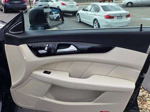 Used 2016 Mercedes-Benz CLS 400 CLS400 4MATIC image 31