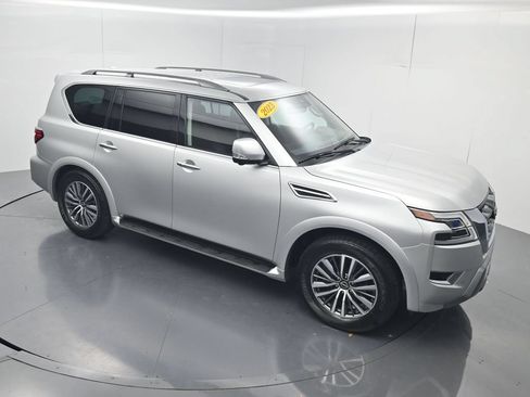 Used 2023 Nissan Armada SL w/ Captain's Chairs Package RWD image 64