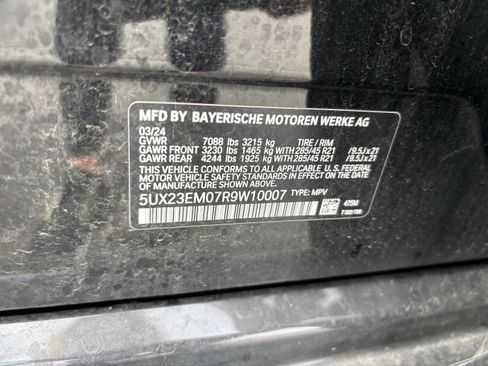 Used 2024 BMW X7 xDrive40i w/ Executive Package AWD/4WD image 36
