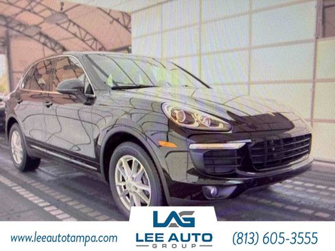 Used 2018 Porsche Cayenne AWD/4WD image 4