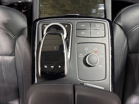 Used 2017 Mercedes-Benz GLS 450 4MATIC w/ Premium Package image 79