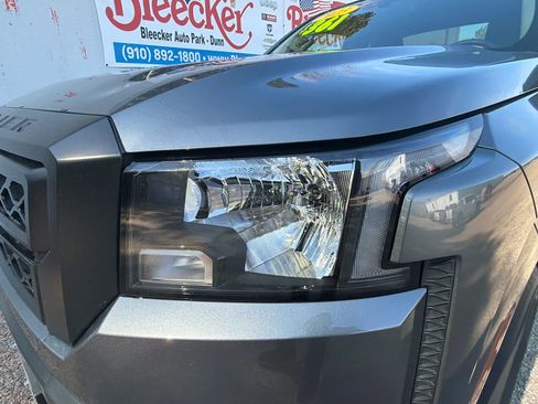 Used 2023 Nissan Frontier S w/ Technology Package image 9