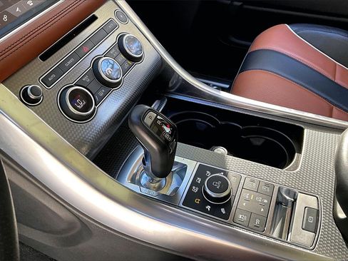 Used 2017 Land Rover Range Rover Sport SVR image 15