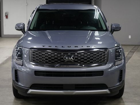 Used 2021 Kia Telluride LX FWD image 8