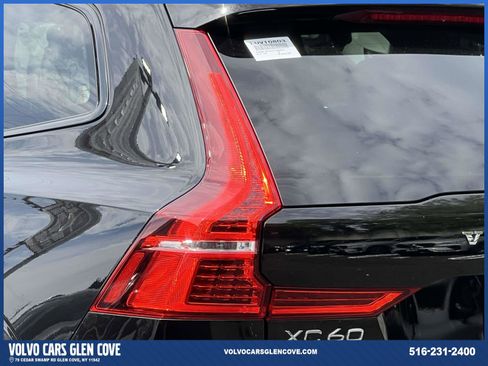 Certified 2025 Volvo XC60 B5 Core w/ Protection Package Premier image 8